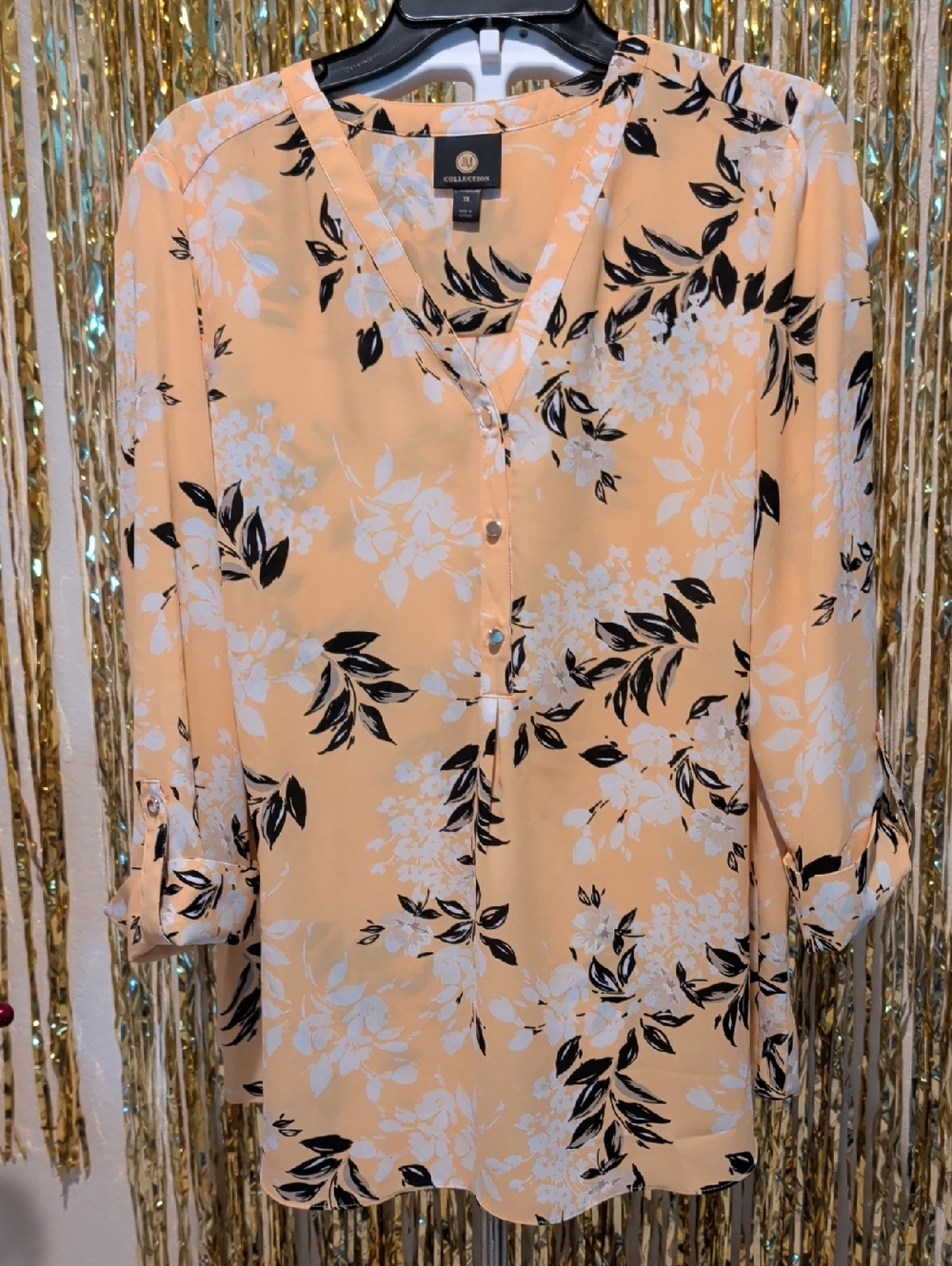 Yello Floral V-Neck Top By JM Collections, Size 1X